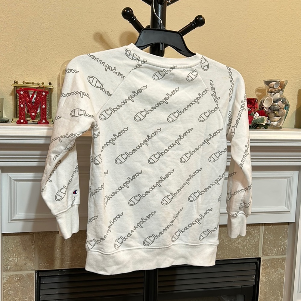 💙3/$15 🎉HP🎊Champion Shirt - Picture 2 of 3